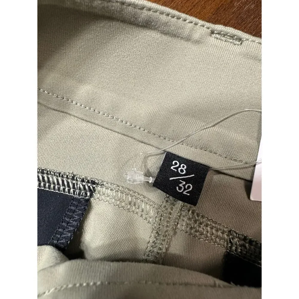 Public Rec Workday Short Chino Pants 28/32 Sage Green Preppy Office Performance
